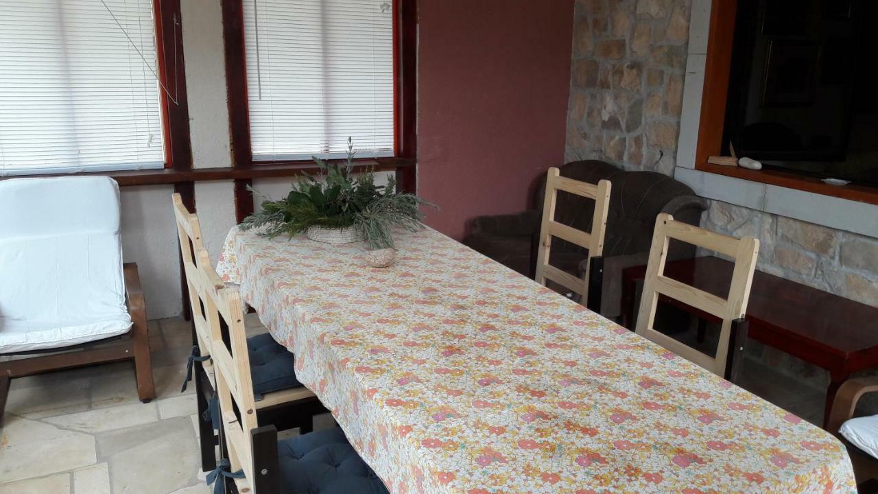 Apartments Picasso Komiza Bagian luar foto