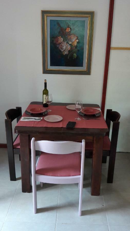 Apartments Picasso Komiza Bagian luar foto